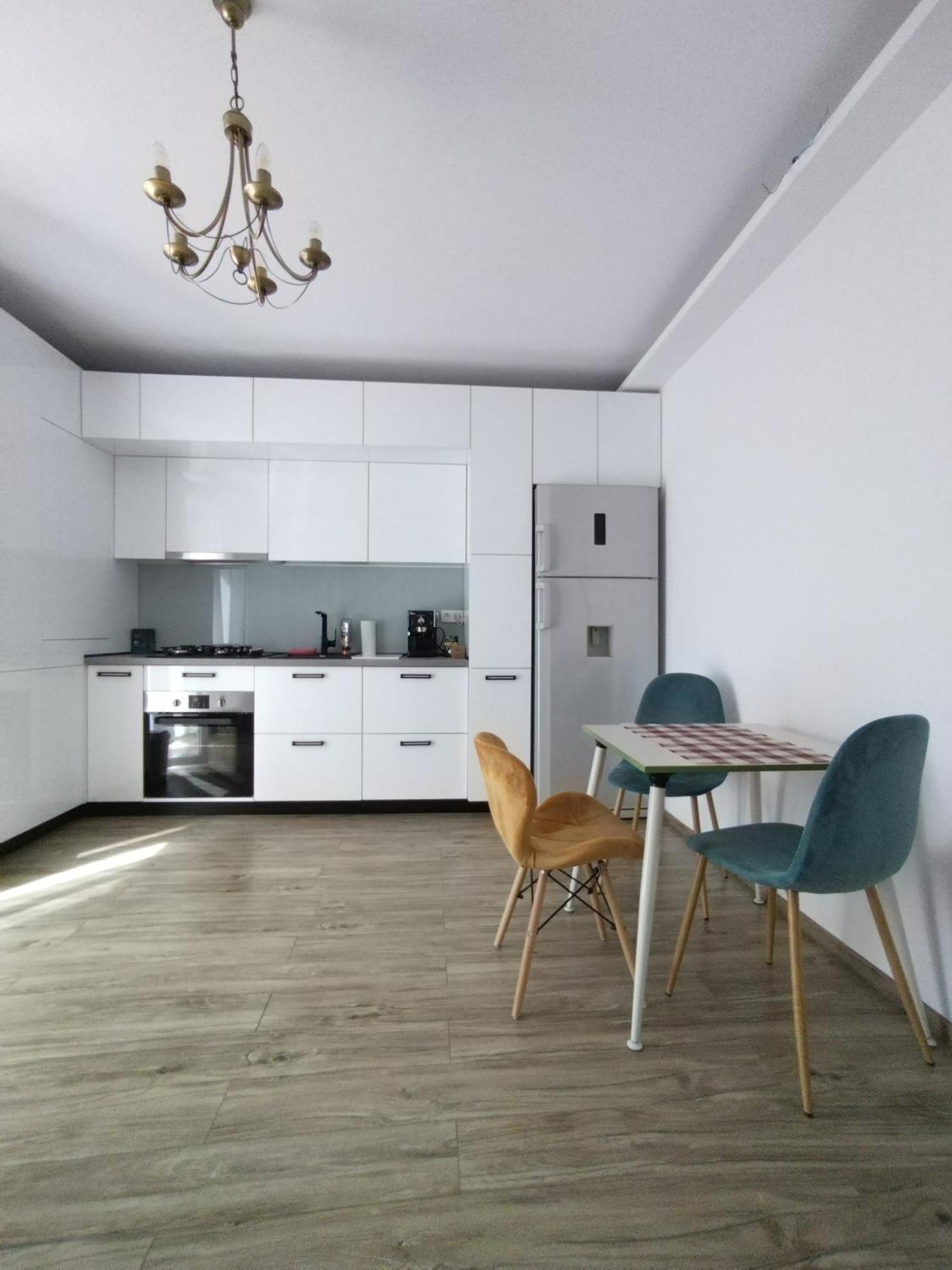 Appartement Kira à Bucarest Extérieur photo